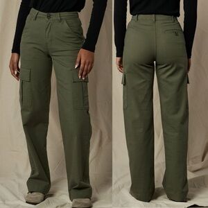 The Normal Brand James Canvas Cargo Trouser in Dusty Olive